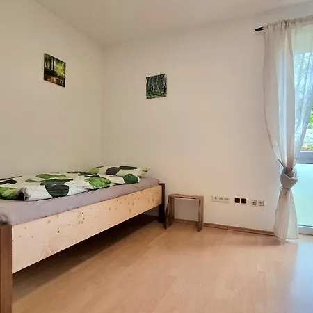Engelhardt شقة
